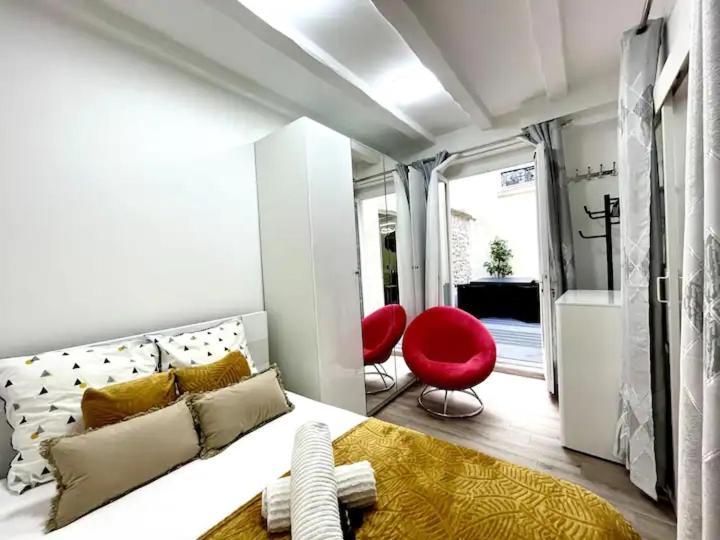 Exceptionnelle Maison De Ville ✧Cour Privee ✧Metro Париж Экстерьер фото